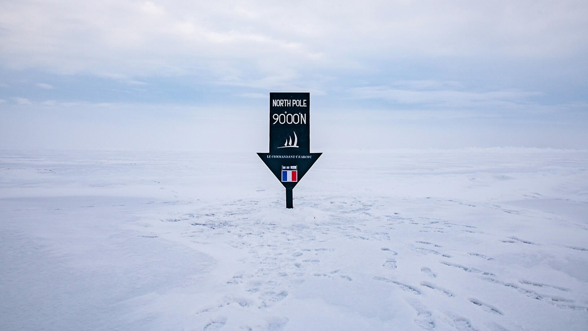 Le pôle Nord géographique et côte est du Groenland